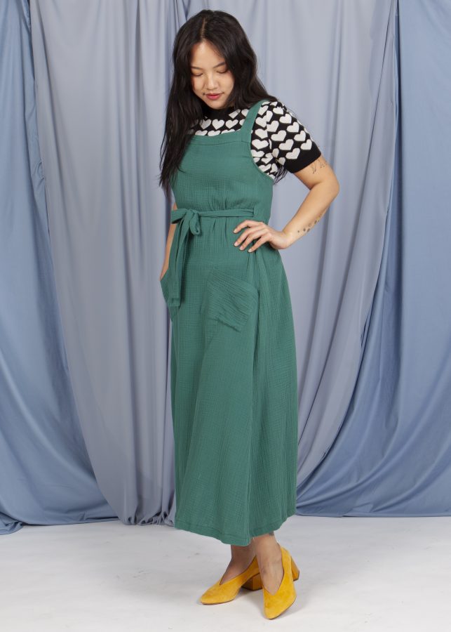 vestido delantal esmeralda