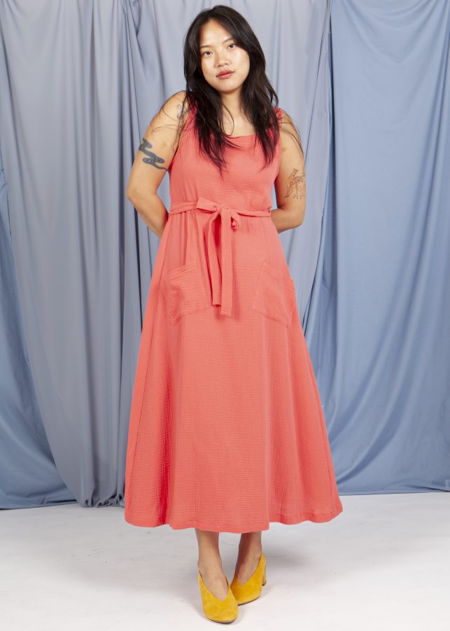 vestido delantal coral - Imagen 5