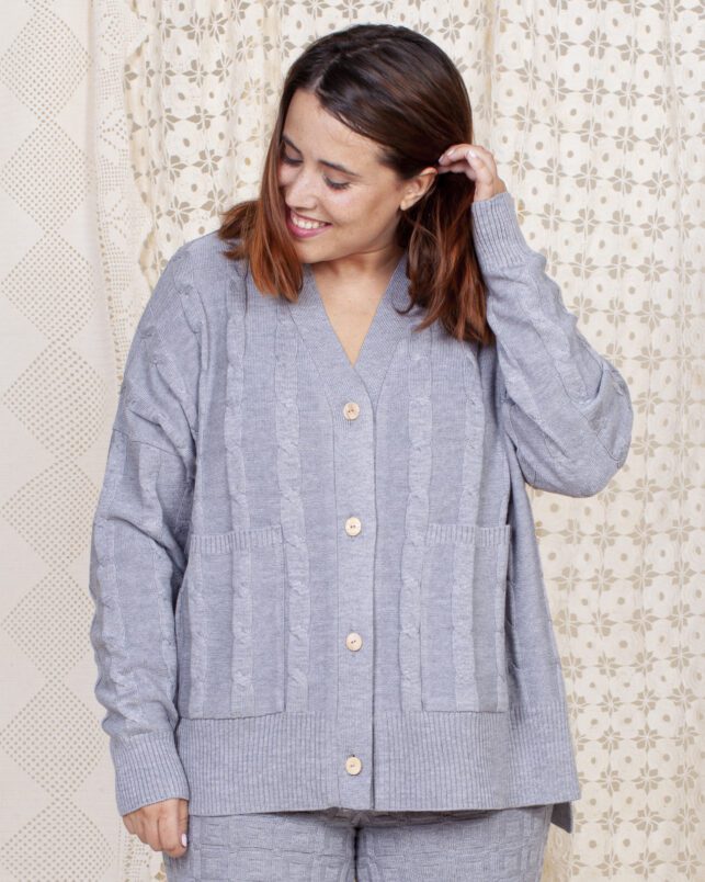 cardigan sencillo grey