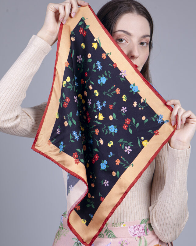 pañuelo lis