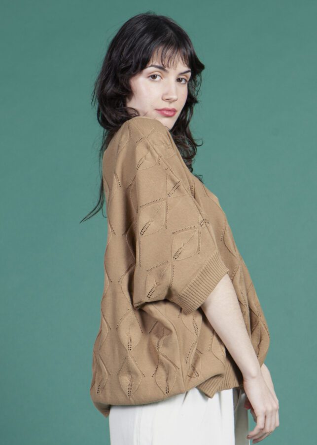 TOP HOJAS CAMEL - Imagen 3