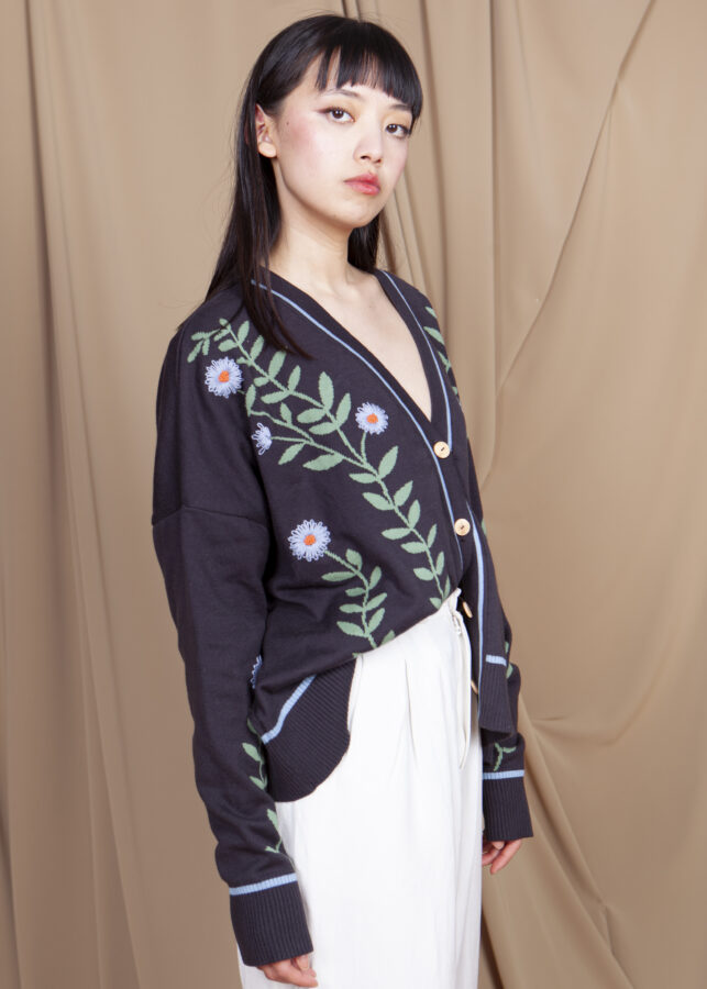 chaqueta ramas negra - Imagen 5