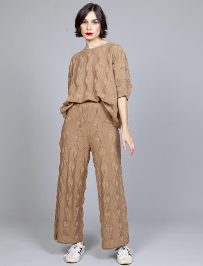 PANTALÓN HOJAS CAMEL