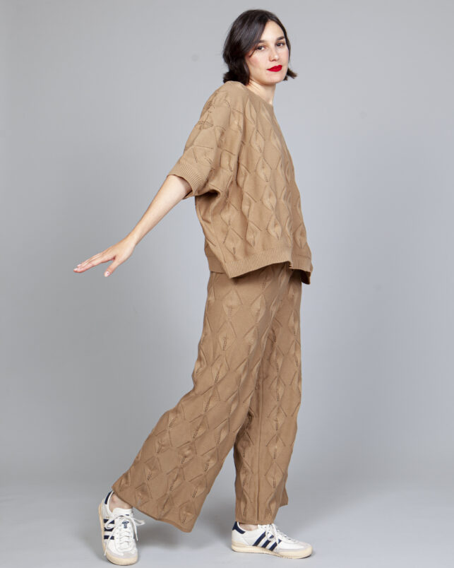 PANTALÓN HOJAS CAMEL - Imagen 5