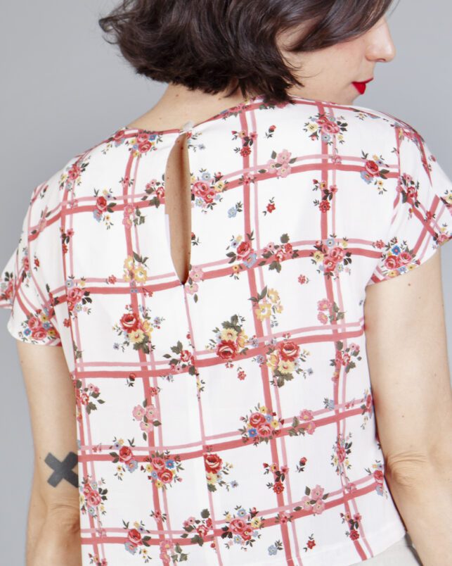 BLUSA ROSES - Imagen 2