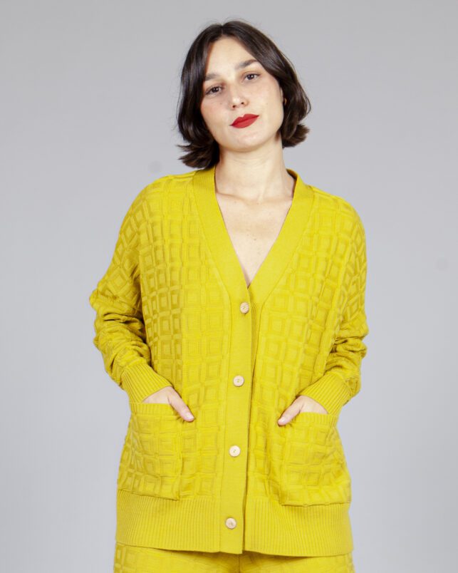 Cardigan sencillo limón