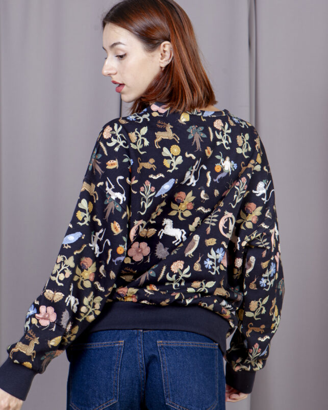 sudadera medieval - Imagen 5