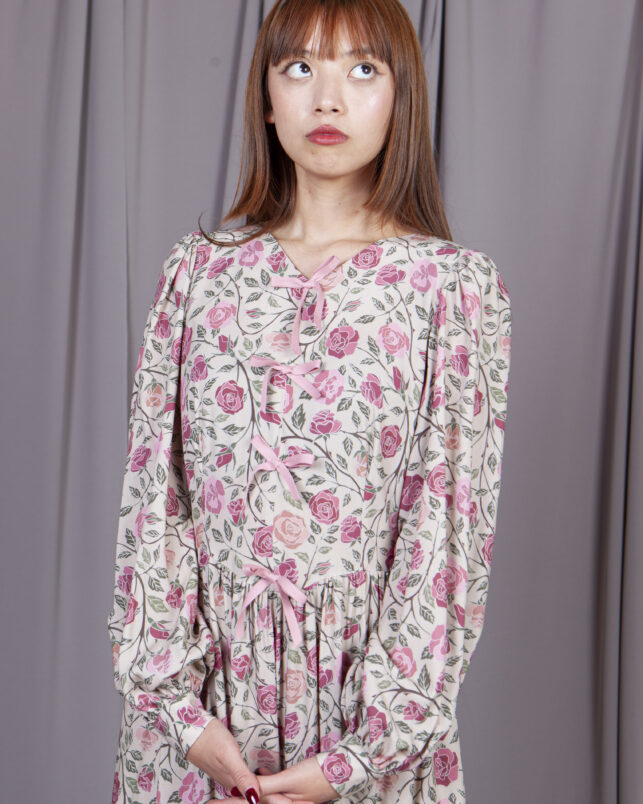 vestido rose and ribbon