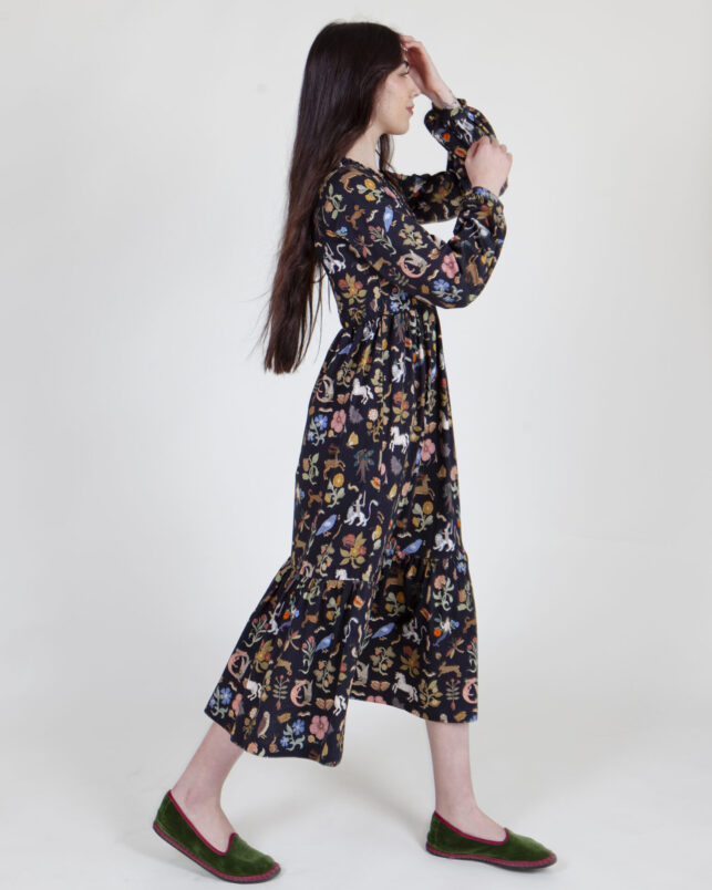 VESTIDO MEDIEVAL