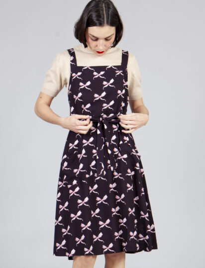 vestido delantal lazos black