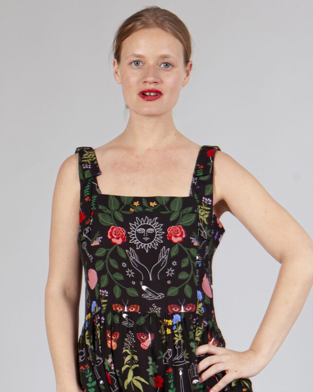 VESTIDO RITUAL NEGRO - Imagen 2