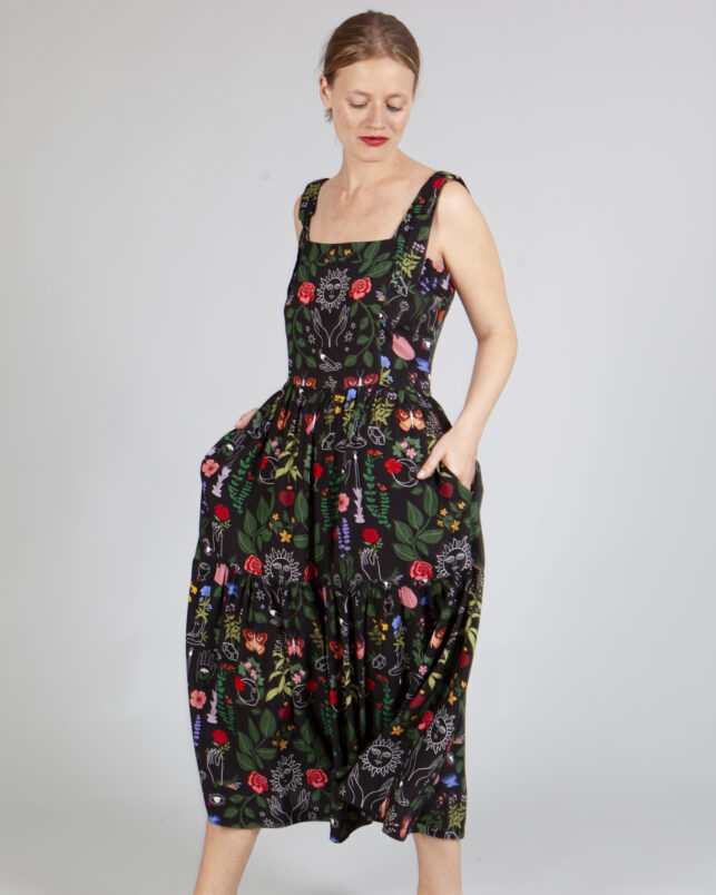 VESTIDO RITUAL NEGRO - Imagen 4