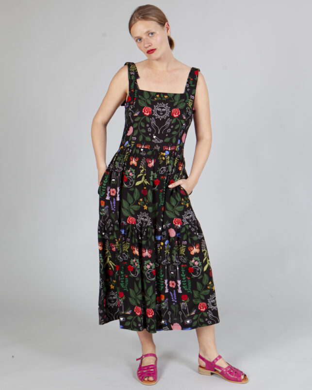 VESTIDO RITUAL NEGRO