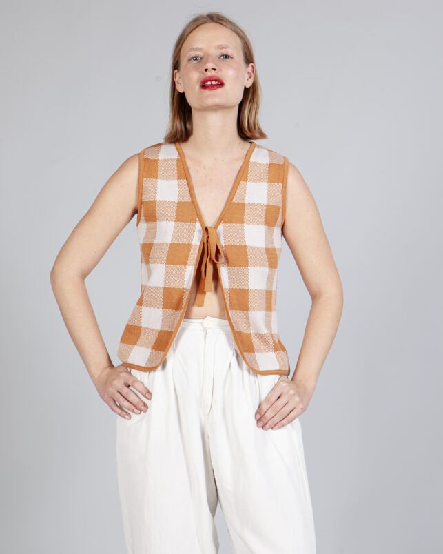 CHALECO VICHY CARAMELO - Imagen 2