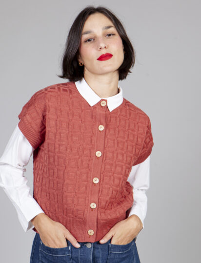 chaleco sencillo dusty pink