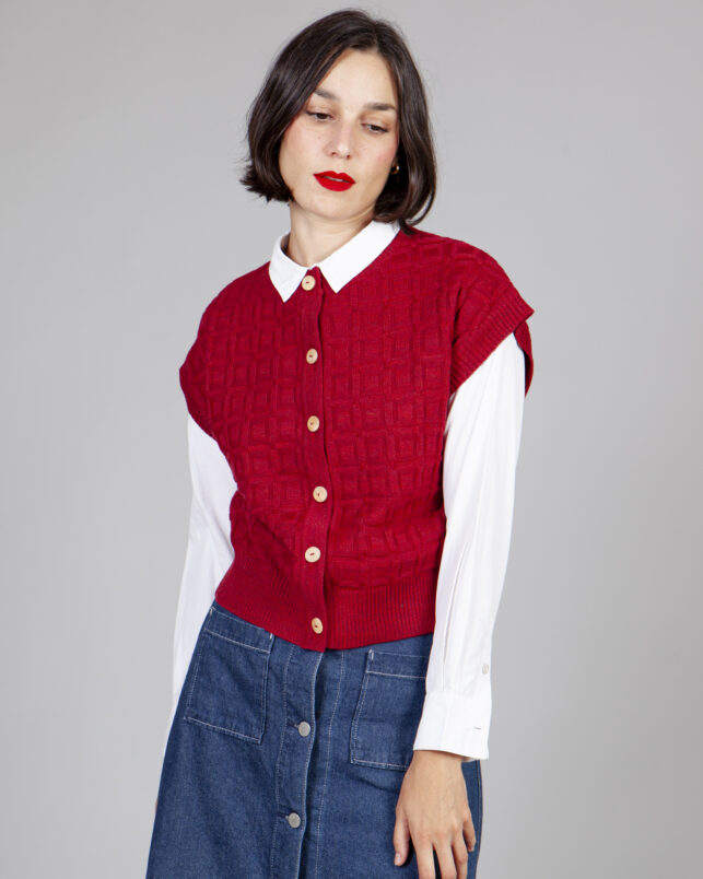 chaleco sencillo burgundy - Imagen 5