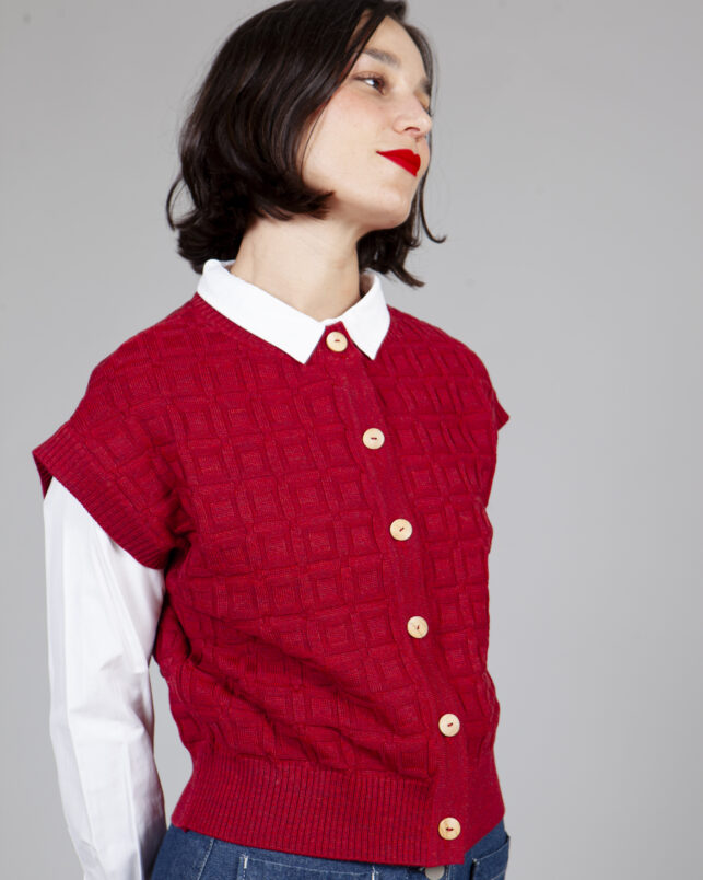chaleco sencillo burgundy - Imagen 6