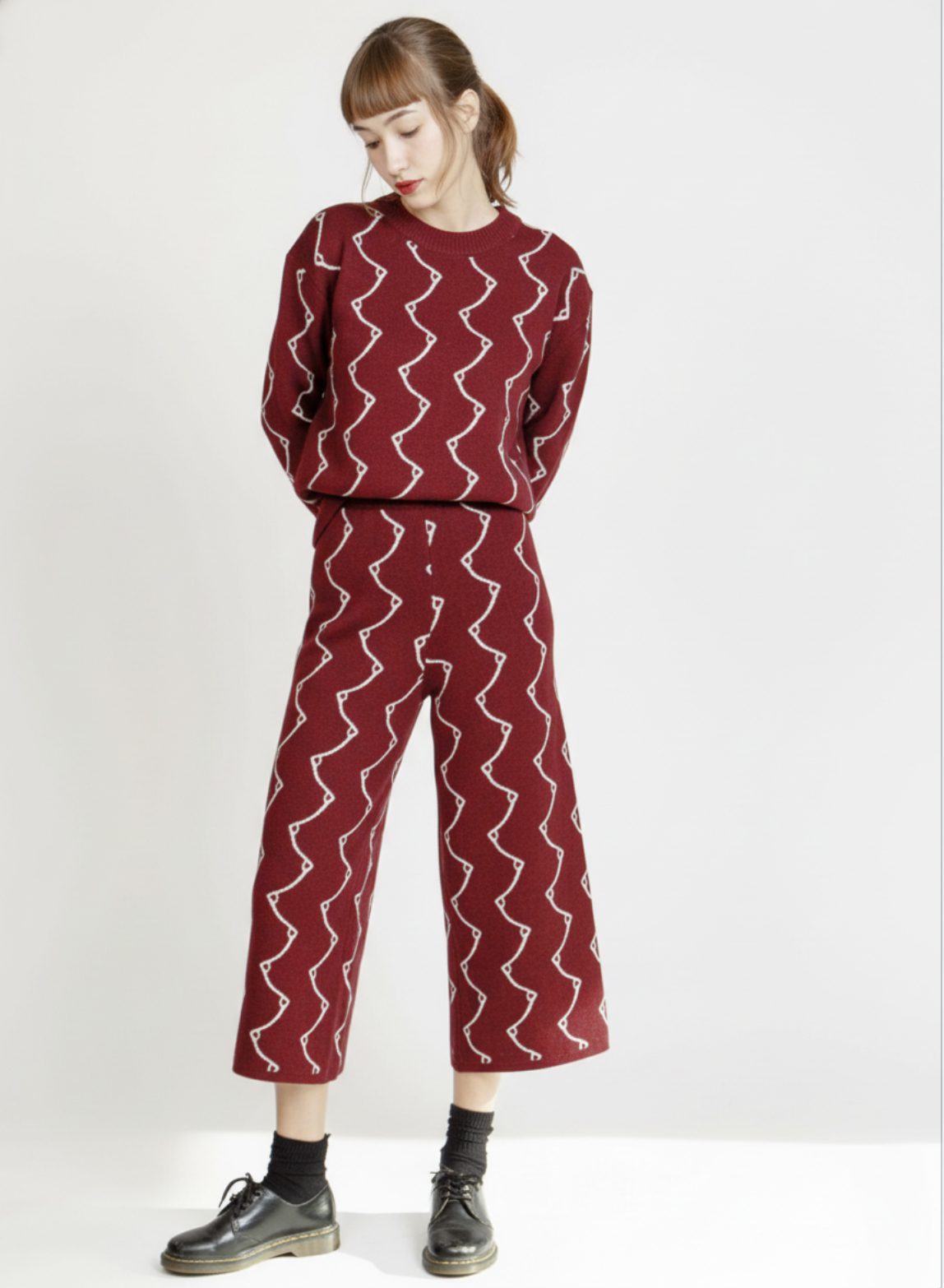 PANTALÓN TETA GRANATE