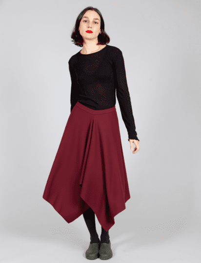 falda patricia granate