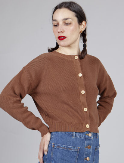 chaqueta mina marrón