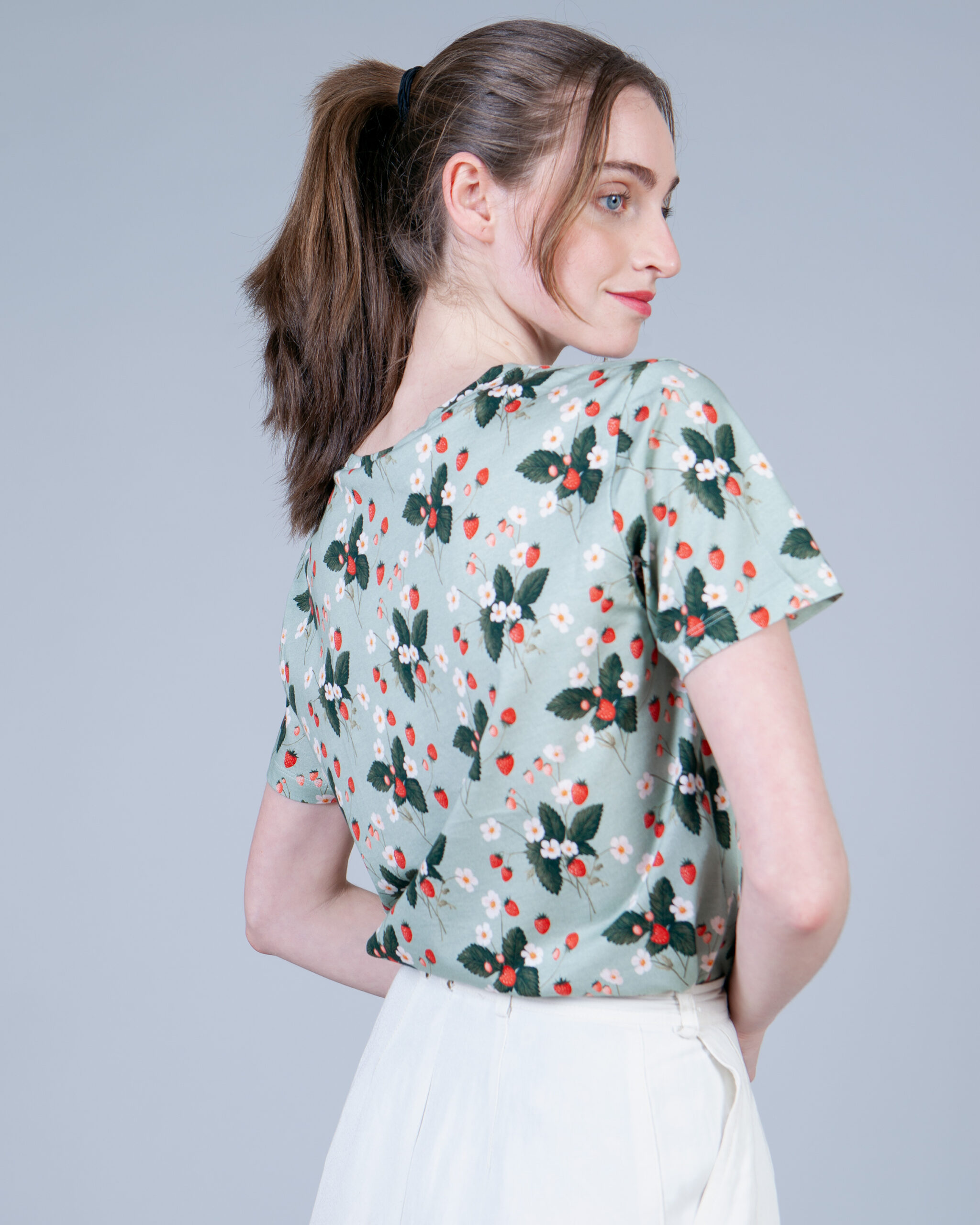 CAMISETA FRESAS SILVESTRES - Imagen 4